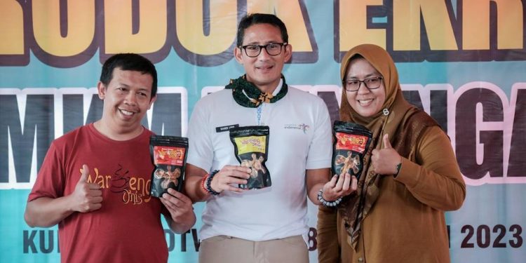 Menparekraf Dorong Kabupaten Kuningan Kembangkan Produk Parekraf